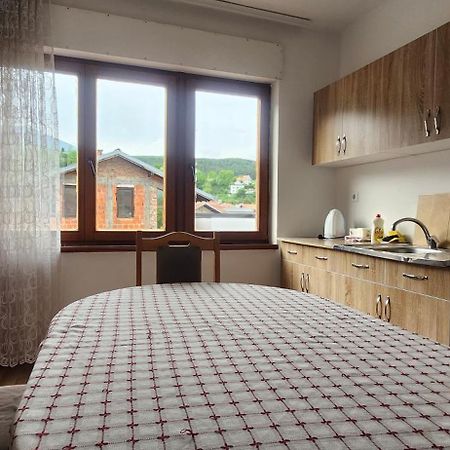 Lovely 1 Bedroom Within Walking Distance, Views Печ Екстер'єр фото