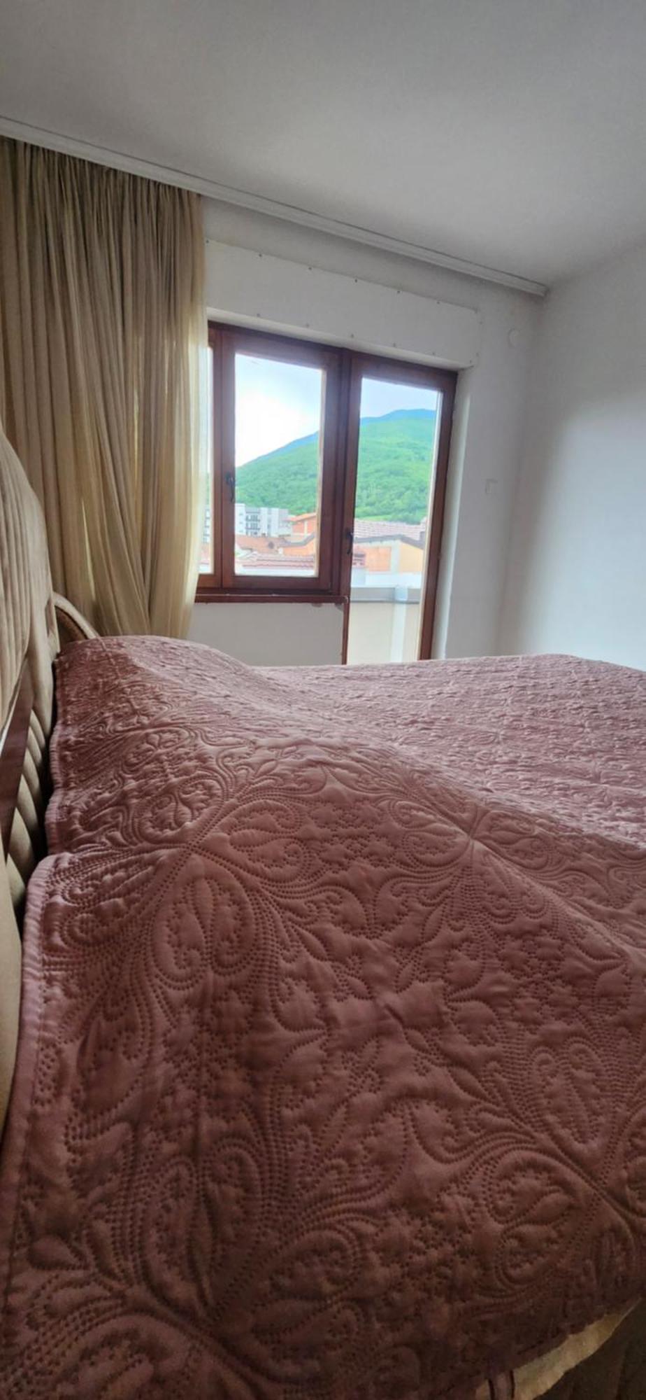 Lovely 1 Bedroom Within Walking Distance, Views Печ Екстер'єр фото