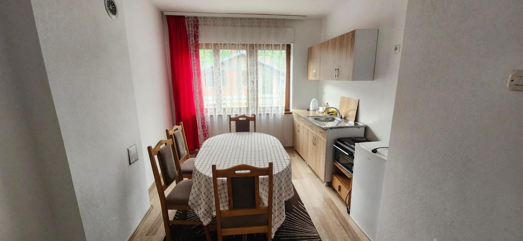 Lovely 1 Bedroom Within Walking Distance, Views Печ Екстер'єр фото