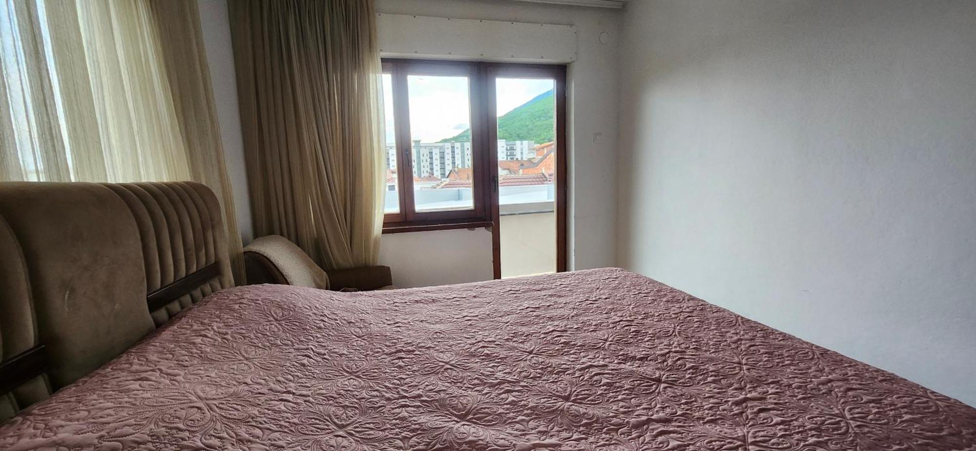Lovely 1 Bedroom Within Walking Distance, Views Печ Екстер'єр фото