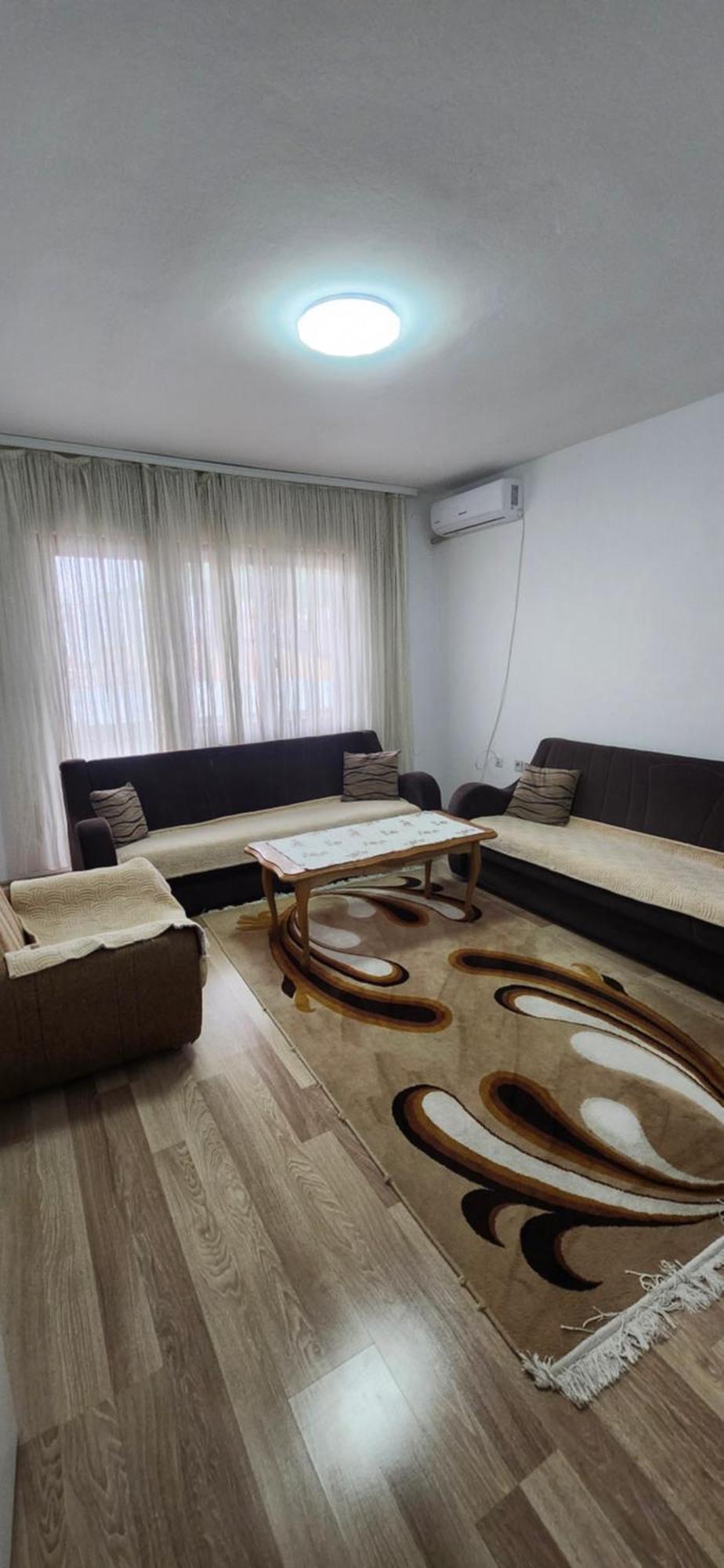 Lovely 1 Bedroom Within Walking Distance, Views Печ Екстер'єр фото