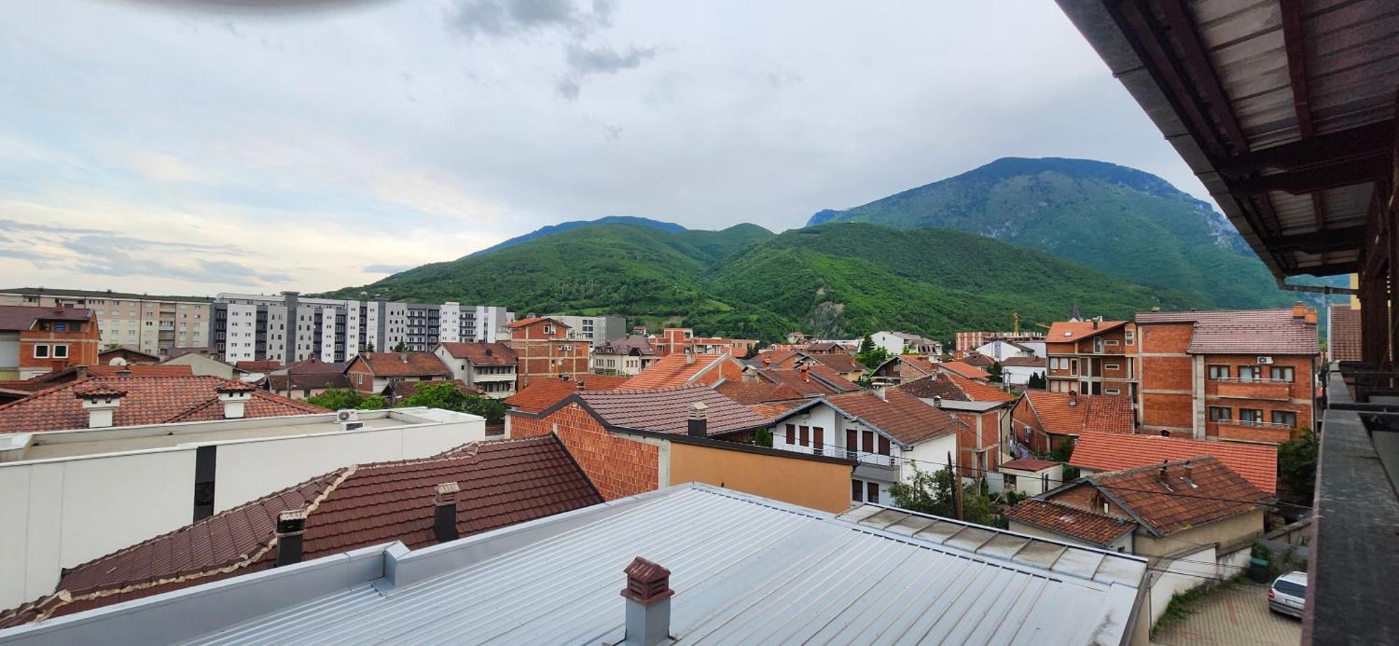 Lovely 1 Bedroom Within Walking Distance, Views Печ Екстер'єр фото